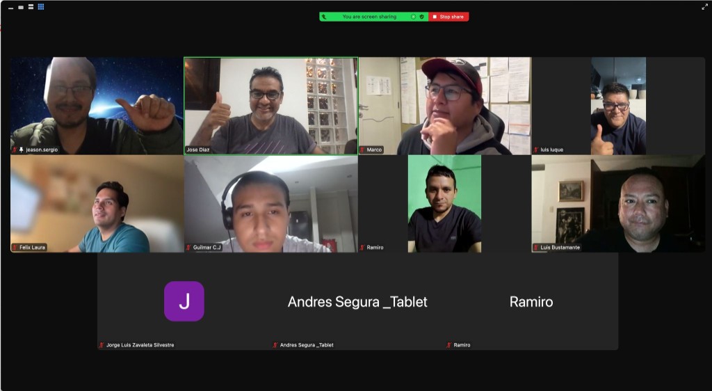 Sesión virtual en vivo de entrenamiento Quarkus con equipo remoto